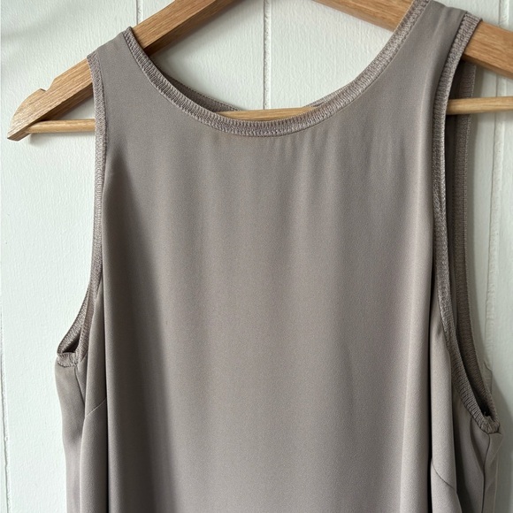 Monk & Lou Mauve Sleeveless Sheath Dress | Medium - Picture 3 of 7